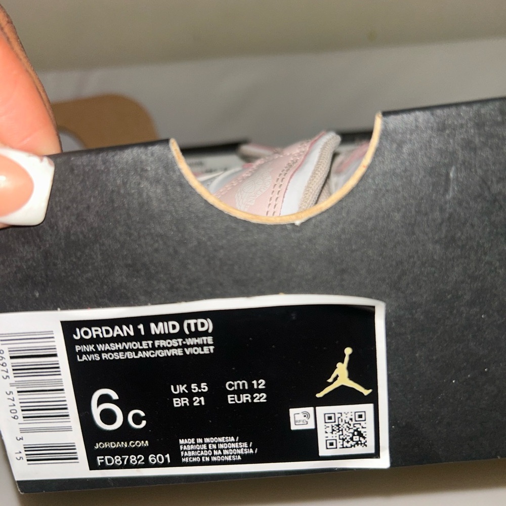 Jordan 1 Mid (TD) Pink and White Sneakers